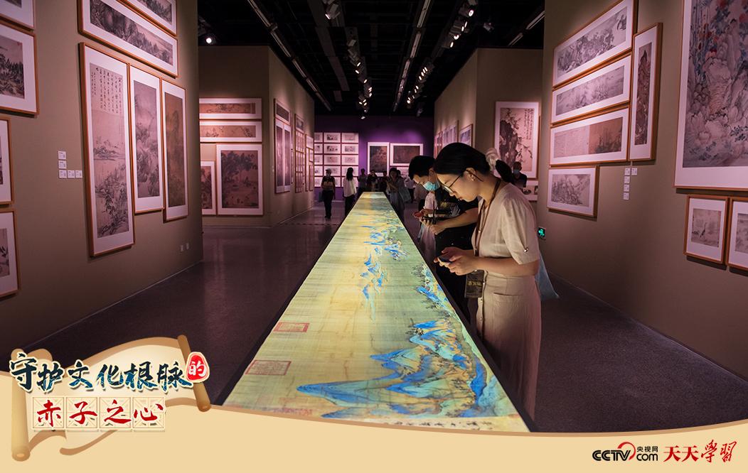 2023年7月1日，觀眾在浙江寧波美術(shù)館參觀中國歷代繪畫大系成果展·寧波特展,。